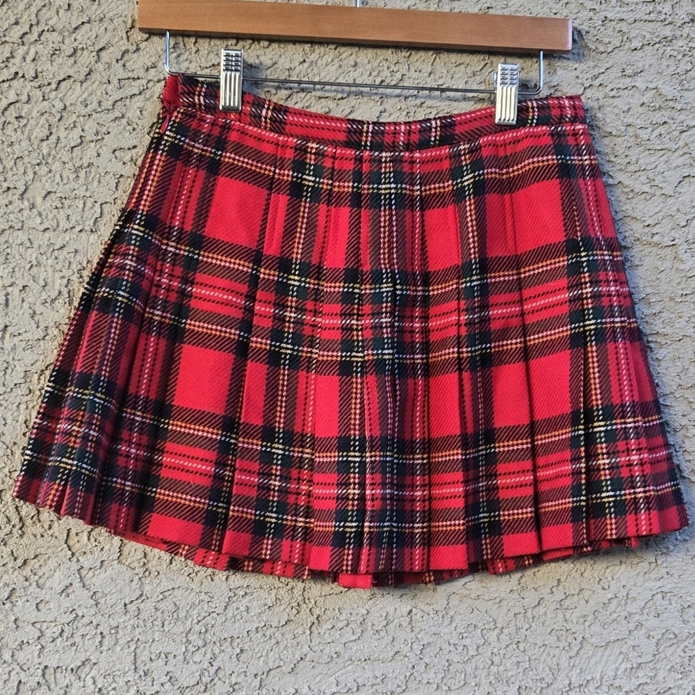 Dolce & Gabbana Red Black Plaid Pleated Mini Skirt